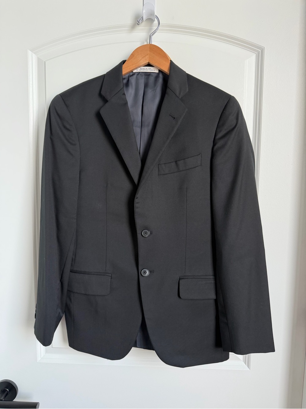 Joseph Abboud Men's Black Slim Fit Suit